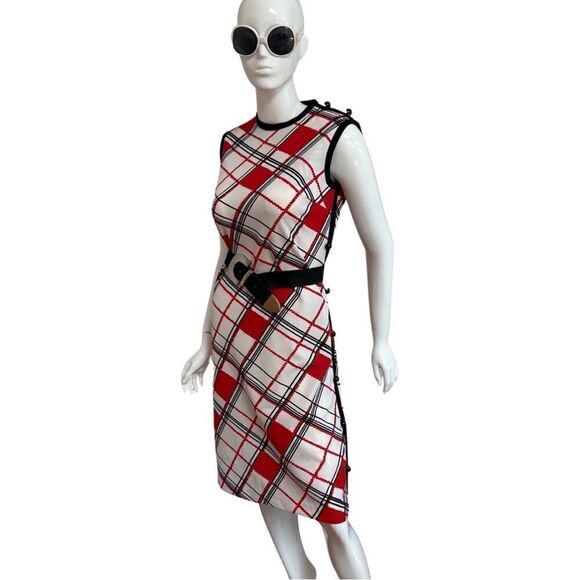 Vintage 1960s Mod Red Black Geometric Print Side Button Accent Shift Dress - Picture 9 of 15